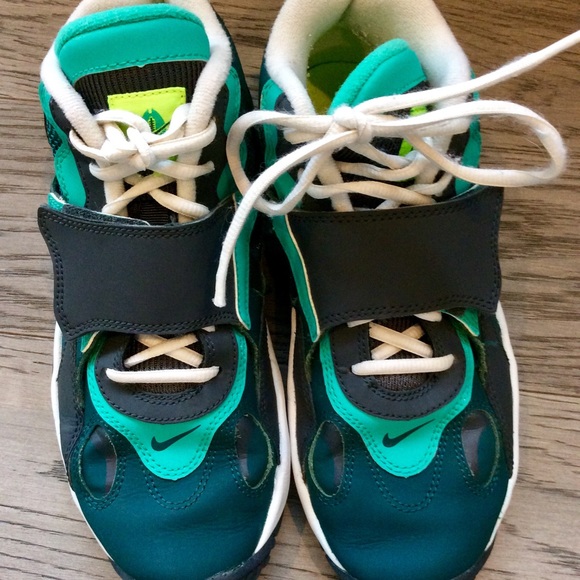 NIKE Air Speed Turf Dark Teal/White Size 5.5 - Picture 2 of 7